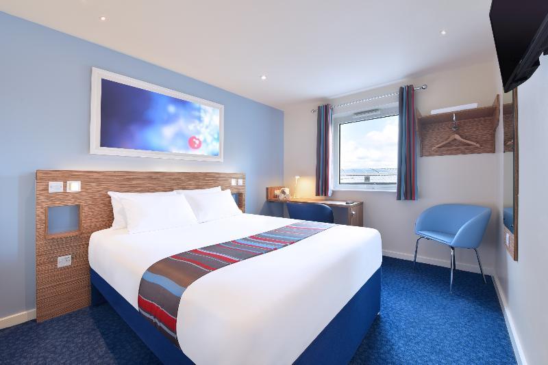 Travelodge London Richmond Central Екстериор снимка